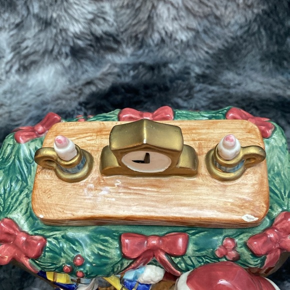 Vtg Fitz & Floyd 32oz Teapot
Santa Fireplace - Picture 8 of 16